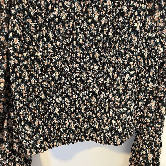 Womens Dark Ditsy Floral Dark Fairy Whimsigoth Top Size 1X Sheer Long Sleeve NWT - Picture 4 of 13